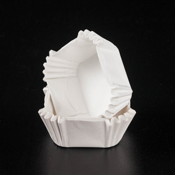 Капсулы для конфет белые квадрат. 35*35 мм, h 20 мм, МИНИ упаковка