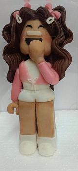 Фигурка из пластичного шоколада Роблокс (девочки), h-15,5 см